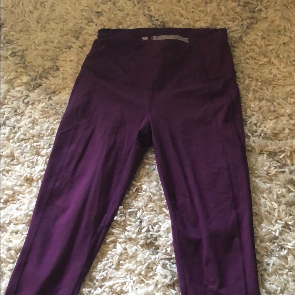 Knockout by Victoria’s Secret Capri tight